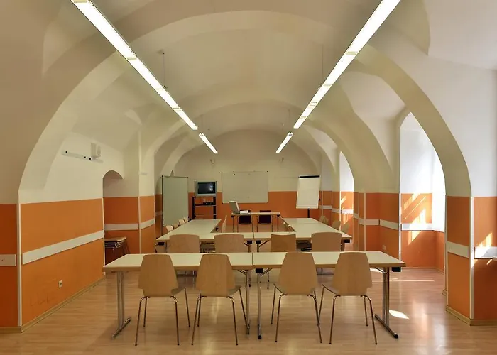 Hostel Junges Tulln - Noe Jugendherbergswerk *